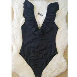 Zara bodysuit. Black, Size small.